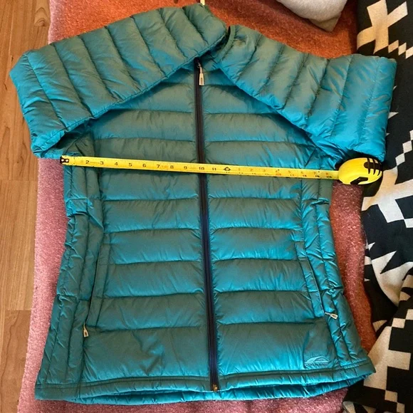 Women's Teal Puffer Jacket - Picture 7 of 15